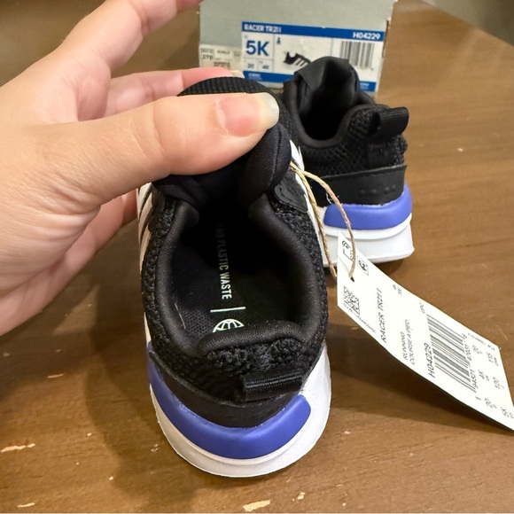 Adidas Racer TR21 Baby Toddler Shoes Sneakers Black White Red Blue Size 5 K NEW - Picture 6 of 11